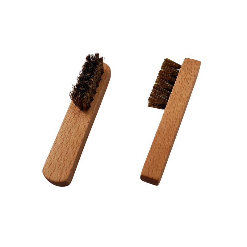 Outil de nettoyage de brosse m&eacute;tallique en laiton
