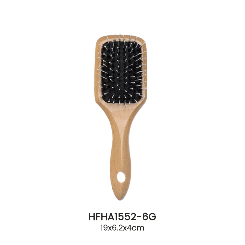 Brosse &agrave; cheveux en bois de h&ecirc;tre avec manche triangulaire sp&eacute;cial