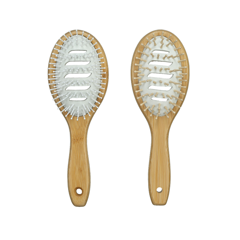 Brosse &agrave; cheveux en bambou personnalis&eacute;e